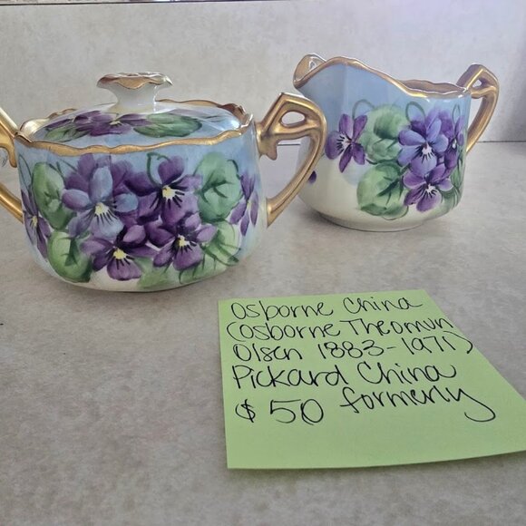 Osborne China Cream and Sugar set with Violets and Gold Leaf - Picture 4 of 4